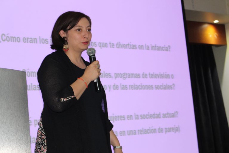 Seminario de Trabajo Social aborda “La cultura de la pobreza en Chile”