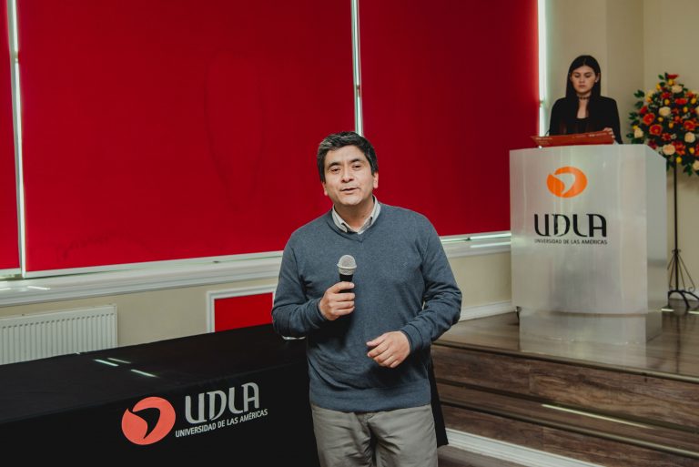Seminario Internacional sobre terapia y traumas complejos en niños, adolescentes y adultos se realiza en el Aula Magna UDLA Sede Santiago
