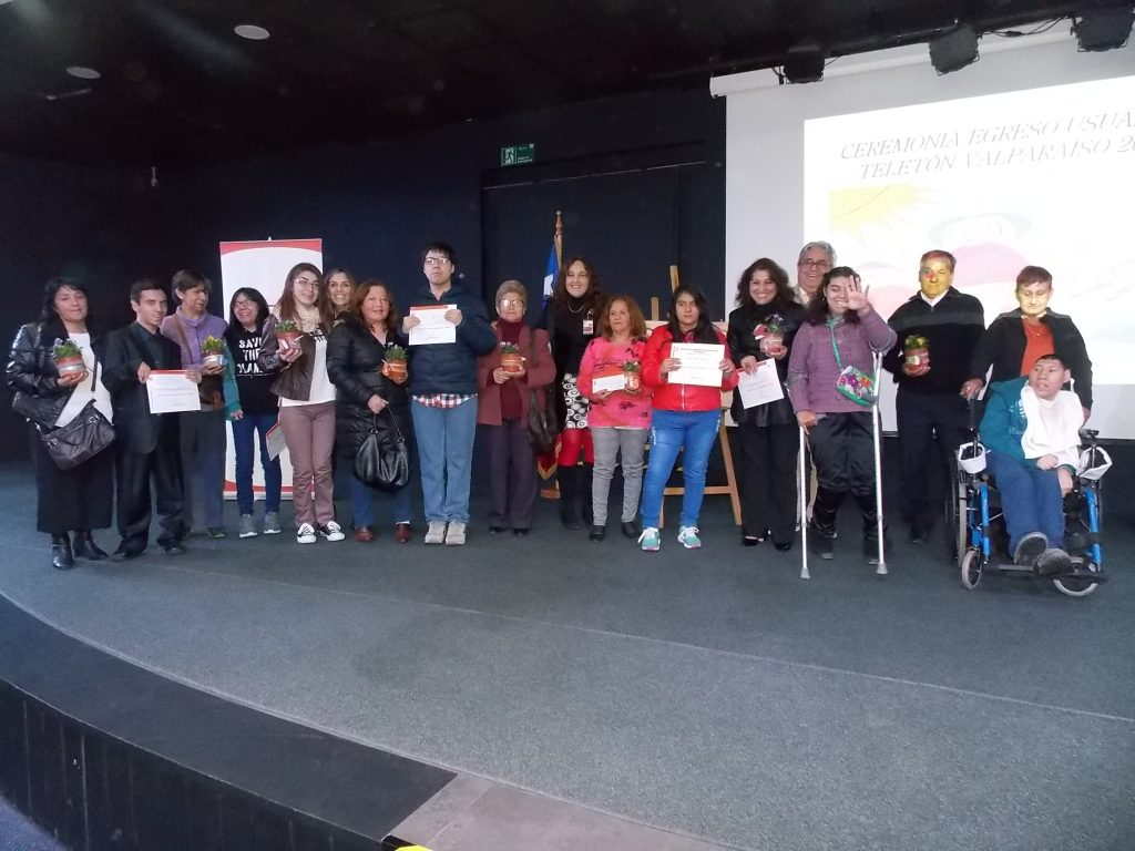 Emotiva ceremonia de egreso de usuarios de Teletón en Sede Viña del Mar 3