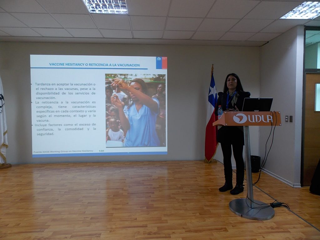 Jornada de Enfermería abordó temáticas de ética profesional, rechazo a vacunas y pacientes oncológicos 2