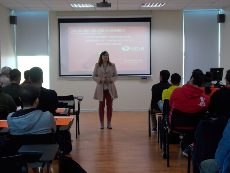 Pedagogía en Educación Física inició sus actividades académicas 2019 promoviendo la investigación