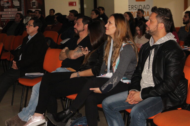Campus Maipú recibió la II Jornada de Medicina Cardiorrespiratoria Veterinaria