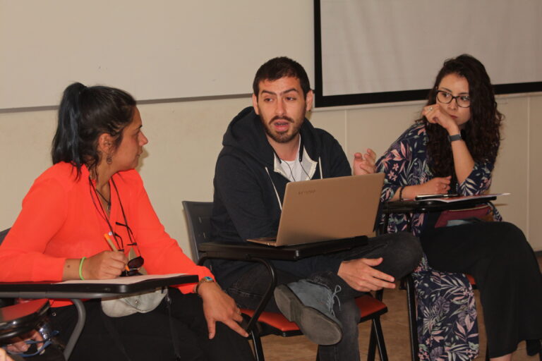 Emprendedores se reunieron en UDLA para analizar estrategias de reactivación de la economía local