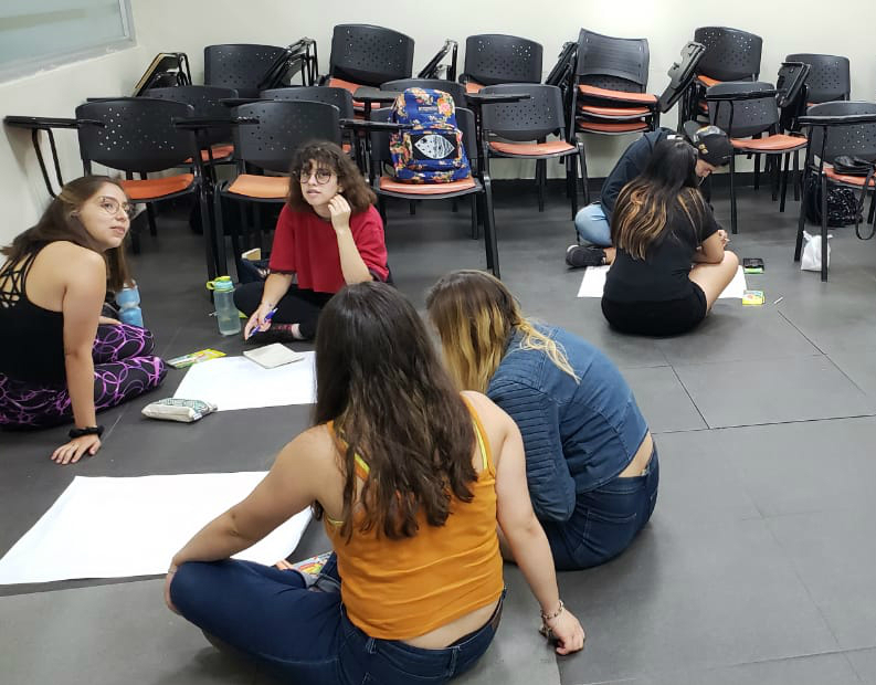 grupo de estudiantes