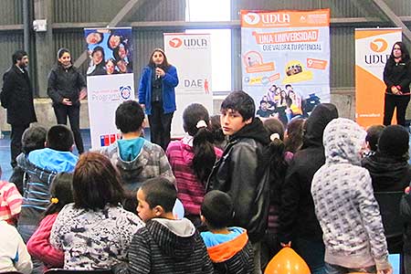 DAE y Escuela de Arquitectura de la Sede Concepción inauguran taller de fotografía