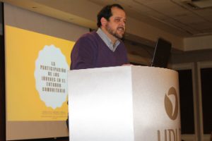 Escuela de Trabajo Social realizó conversatorio sobre “participación de los jóvenes en el ámbito comunitario”