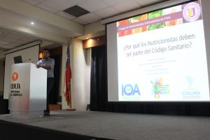 Escuela de Nutrición y Dietética realiza «IV Encuentro de Egresados»