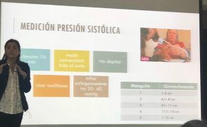 Facultad de Medicina Veterinaria y Agronomía organizó charla sobre el manejo amigable de los felinos en hospitales veterinarios