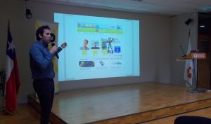 Estudiantes de Campus Los Castaños recibieron charla sobre los elementos claves de un emprendimiento