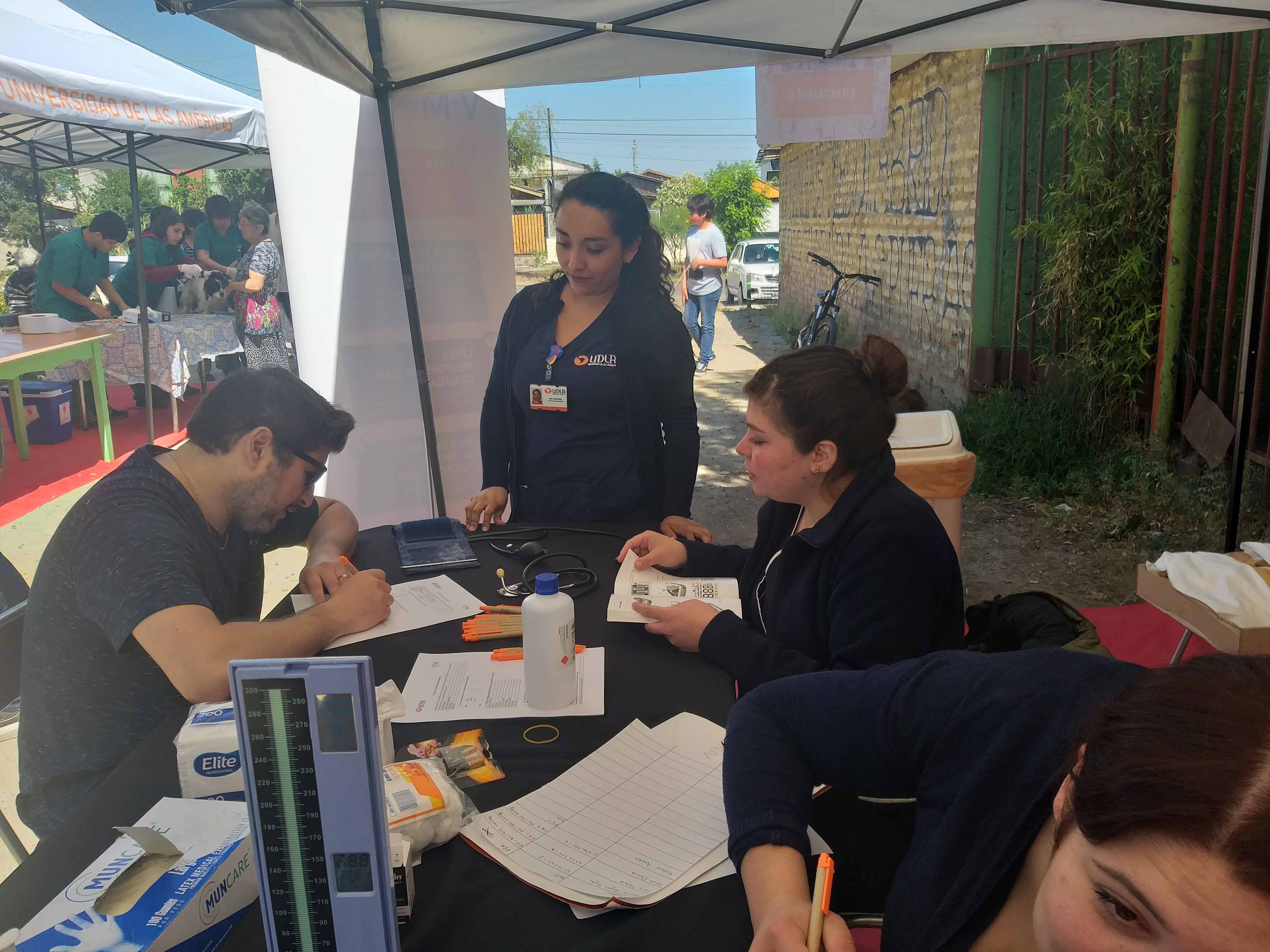 21 de diciembre. Programa de Operativos Ciudadanos: Tercer Operativo de Salud en Hospital Víctor Möll de Cabildo. Organiza: Facultad de Ciencias de la Salud