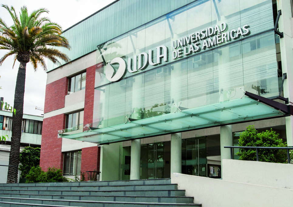 Trabajo Social y Psicología renuevan su certificación por cuatro años