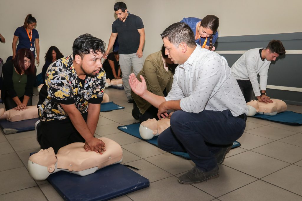 UDLA da la bienvenida a nuevos estudiantes
