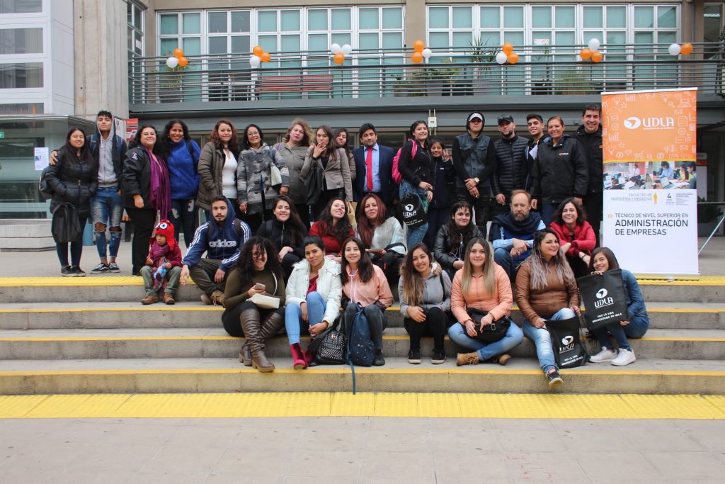 Escuela de Negocios realizó su inicio de actividades académicas en Campus La Florida