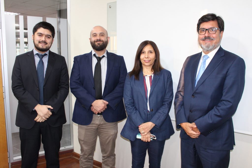 Estudiantes de Derecho participan en charla sobre Ley de Reorganización y Liquidación de Activos de Empresas y Personas