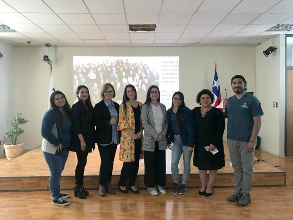 Pedagogía en Educación Diferencial dio la bienvenida a nuevos alumnos con ceremonia de apadrinamiento