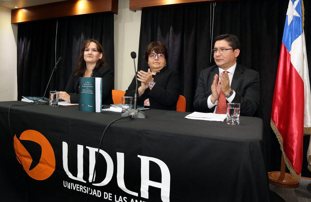 Directora de Escuela de Derecho lanzó libro “Manual Práctico de Derecho de Familia”