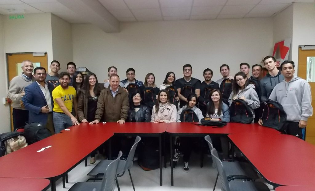 Ceremonia dio inicio a prácticas profesionales de alumnos de Pedagogía en Educación Física de Sede Viña del Mar