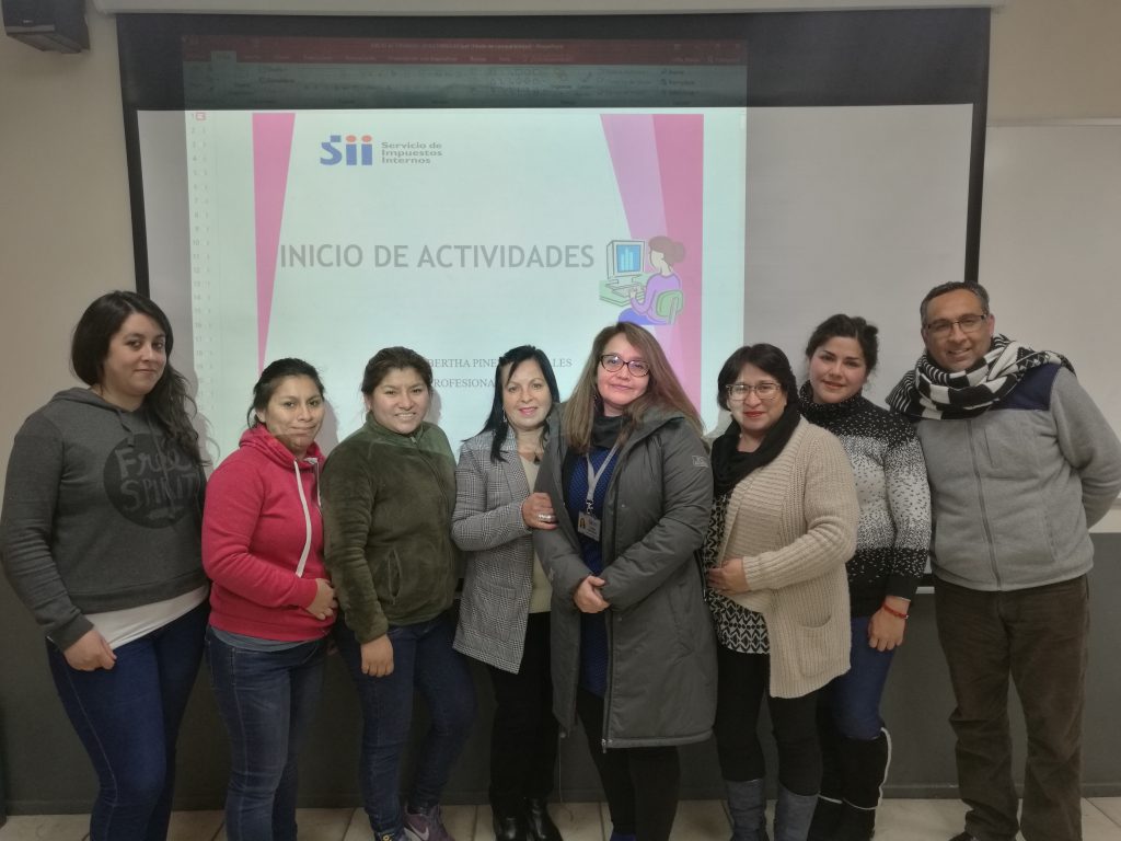 Servicio de Impuestos Internos realizó charla de obligaciones tributarias básicas en Campus Maipú