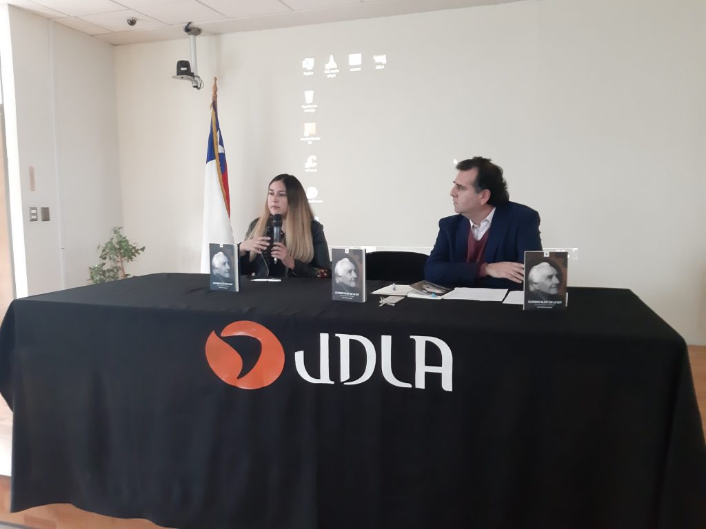 Estudiantes reflexionaron sobre el movimiento sindical chileno en presentación de libro sobre Clotario Blest