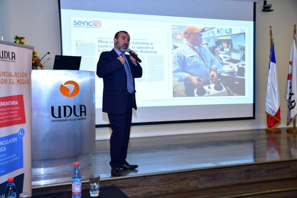 Escuela de Negocios profundizó sobre los desafíos del nuevo escenario del empleo en Sede Concepción