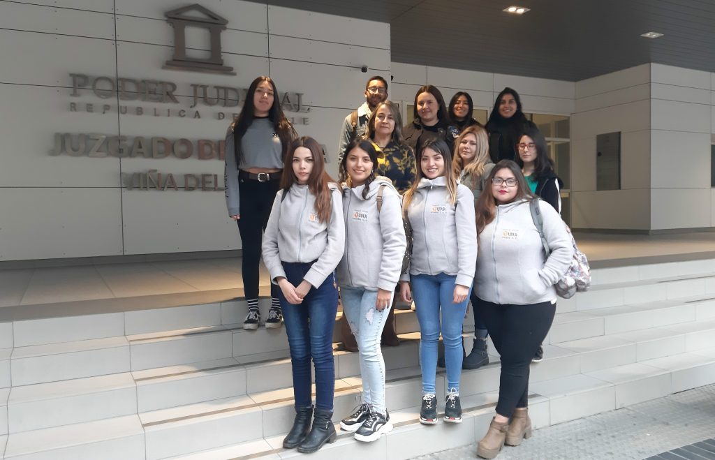Estudiantes de Trabajo Social de Campus Los Castaños realizaron visita pedagógica a juzgados de Familia y Garantía