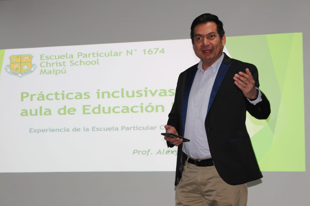 Encuentro pedagógico sobre “Prácticas inclusivas en el aula de Educación Básica” se realizó en Campus Santiago Centro
