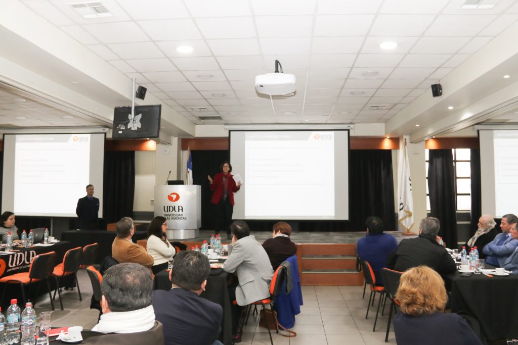 Claustro académico define ajuste del PDE 2017-2021