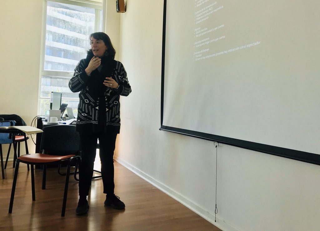 Coca Duarte realizó Taller de Dramaturgia en Sede Viña del Mar