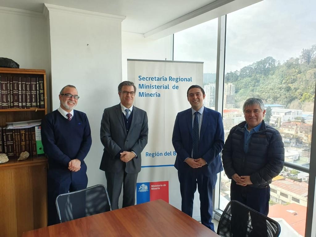 Decano Jaime Vatter se reúne con autoridades de la Región del Biobío para potenciar el Centro de Innovación y Desarrollo regional