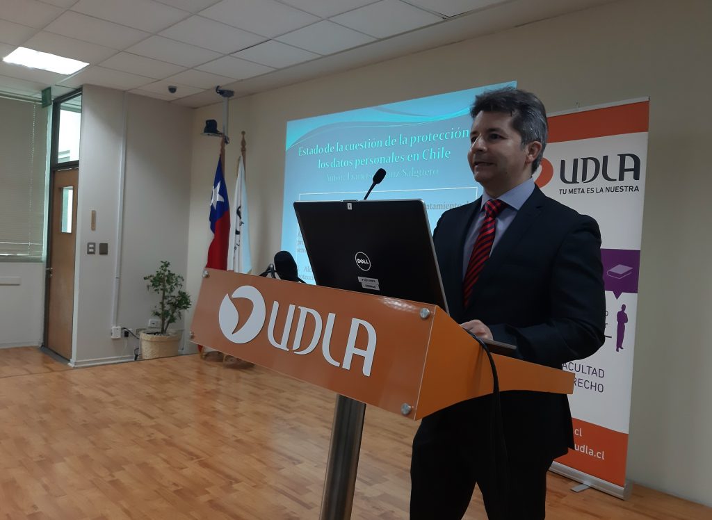 Facultad de Derecho abordó la protección de los datos personales en Chile en charla efectuada en Campus Los Castaños