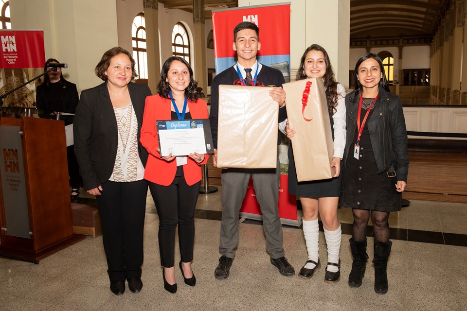 UDLA entregó premio a ganadores de la 49° Feria Científica Nacional Juvenil 2019