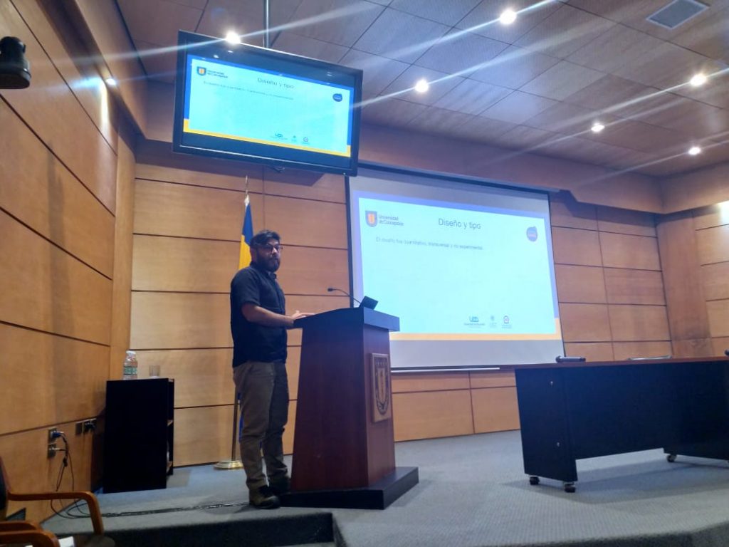 Académico de Escuela de Psicología presentó investigación en las XIX Jornadas Internacionales de Psicología Educacional