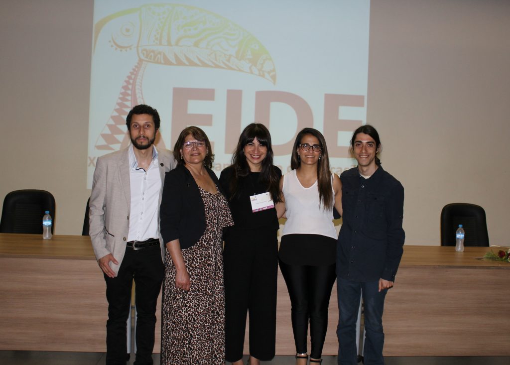 Directora de Escuela de Educación Parvularia expone investigación en Congreso Iberoamericano de Educación en Sao Paulo