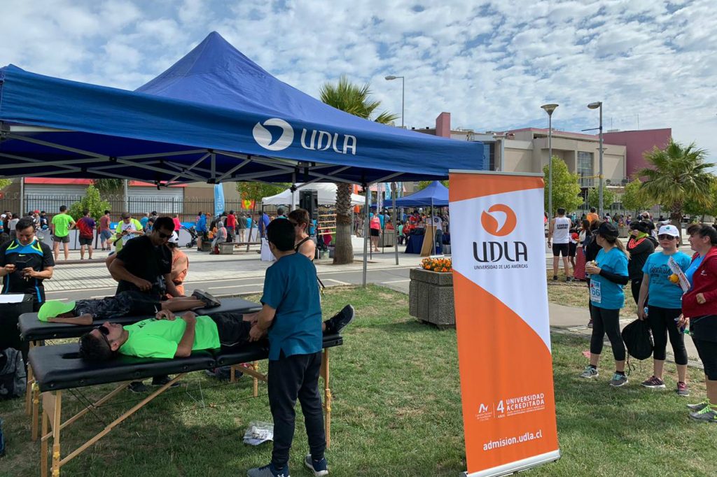 Escuela de Kinesiología participa en la 11ª versión de la Corrida “Diario El Sur 137 años”